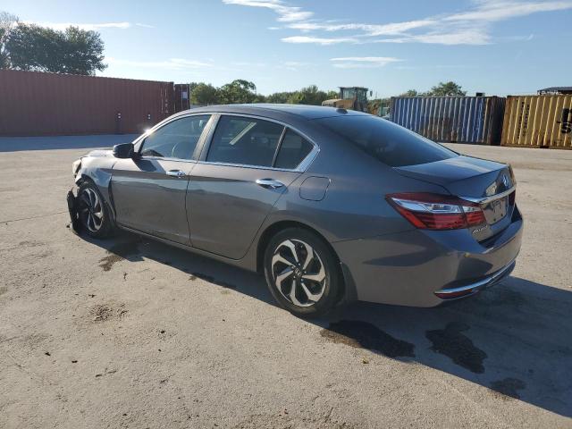 1HGCR2F75HA005205 - 2017 HONDA ACCORD EX ნაცრისფერი ფოტო 2