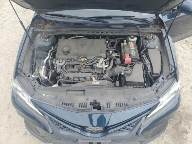 JTNB11HK8J3041506 - 2018 TOYOTA CAMRY L PURPLE photo 11