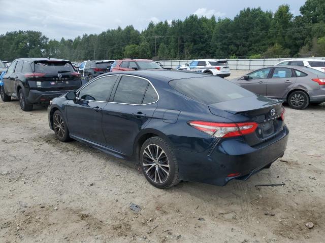 JTNB11HK8J3041506 - 2018 TOYOTA CAMRY L PURPLE photo 2