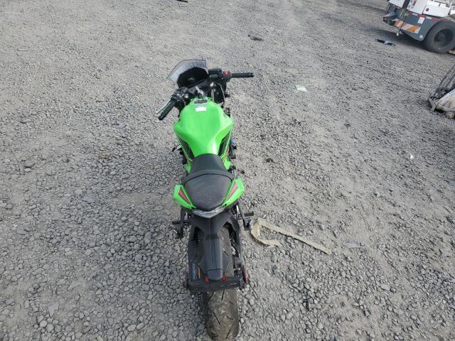 ML5EXER17PDAB1146 - 2023 KAWASAKI EX650 R GREEN photo 6