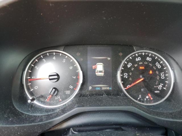 2T3F1RFV0NC257890 - 2022 TOYOTA RAV4 LE 银色 照片 9