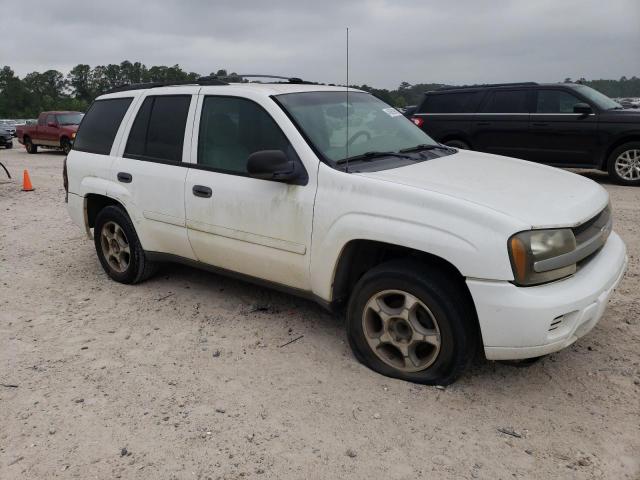 1GNDS13S482215211 - 2008 CHEVROLET TRAILBLAZR LS WHITE photo 4