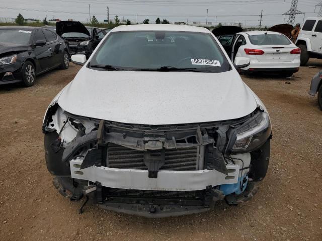 1G1ZD5ST0JF291798 - 2018 CHEVROLET MALIBU LT WHITE photo 5