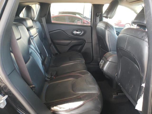 1C4PJMBS4GW306269 - 2016 JEEP CHEROKEE TRAILHAWK BLACK photo 11