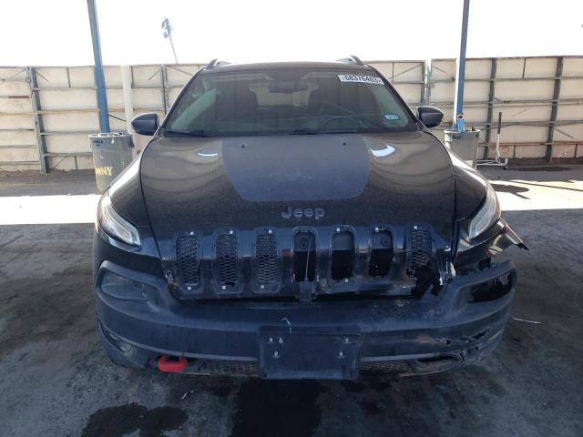 1C4PJMBS4GW306269 - 2016 JEEP CHEROKEE TRAILHAWK BLACK photo 5