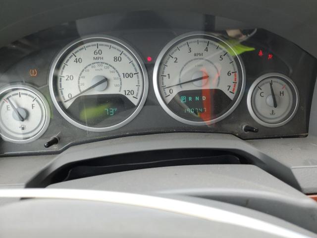 2A8HR44H28R781730 - 2008 CHRYSLER TOWN & COUNTRY LX WHITE photo 9