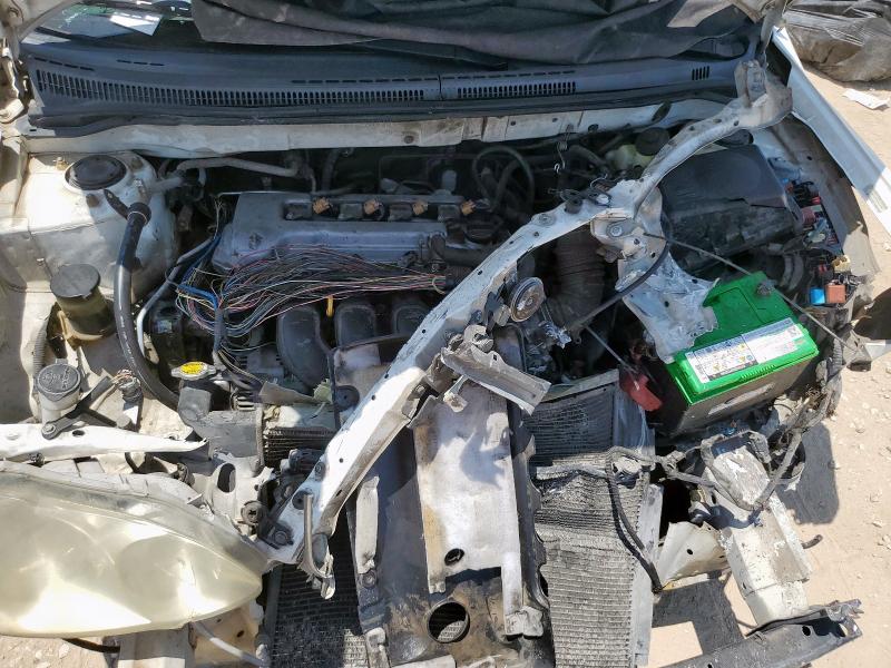 JTDBR32EX42044557 - 2004 TOYOTA COROLLA CE WHITE photo 11