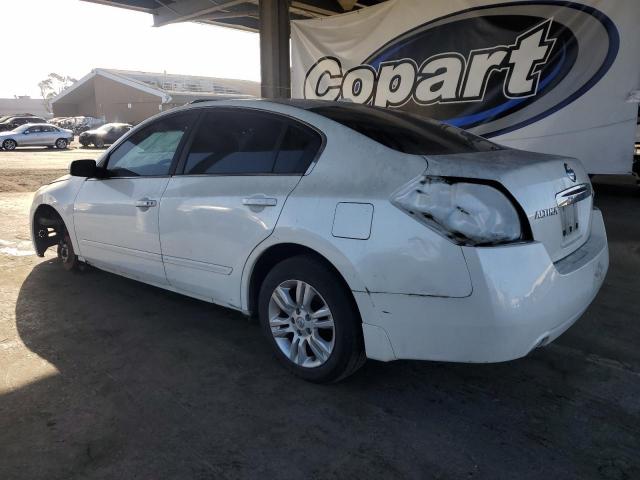 1N4AL2AP3CC144170 - 2012 NISS ALTIMA BASE WHITE photo 2