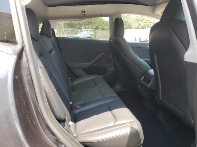 7SAYGDED5SF313490 - 2025 TESLA MODEL Y 灰色 照片 10