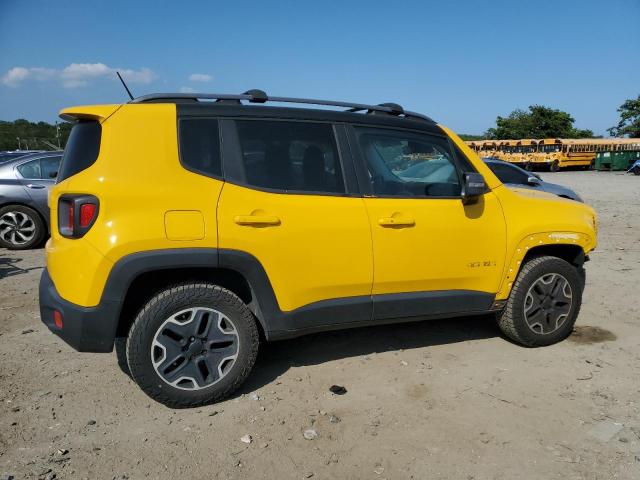ZACCJBCT0FPB65403 - 2015 JEEP RENEGADE TRAILHAWK YELLOW photo 3