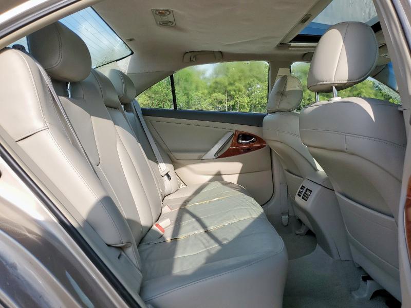 4T1BK46K98U564667 - 2008 TOYOTA CAMRY LE BEIGE photo 10