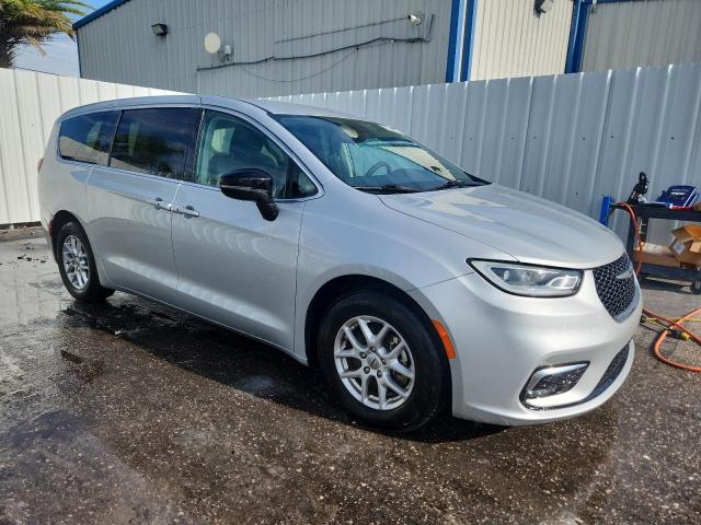 2C4RC1BGXRR143667 - 2024 CHRYSLER PACIFICA TOURING L SILVER photo 4