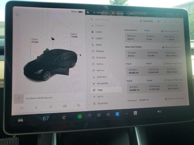 5YJ3E1EA6JF031326 - 2018 TESLA MODEL 3 Siyah fotoğraf 9