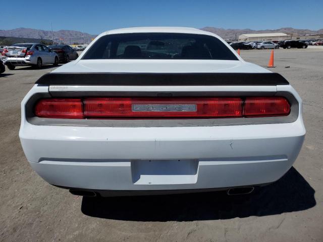 2C3CDYAG0DH596373 - 2013 DODGE CHALLENGER SXT WHITE photo 6