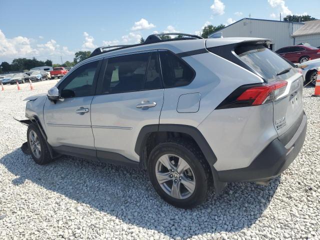 2T3P1RFV7PW408312 - 2023 TOYOTA RAV4 XLE SILVER photo 2