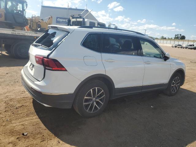 3VV3B7AX1MM080134 - 2021 VOLKSWAGEN TIGUAN SE 白色 照片 3