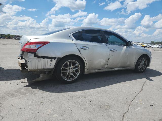 1N4AA51E09C842704 - 2009 NISSAN MAXIMA S SILVER photo 3