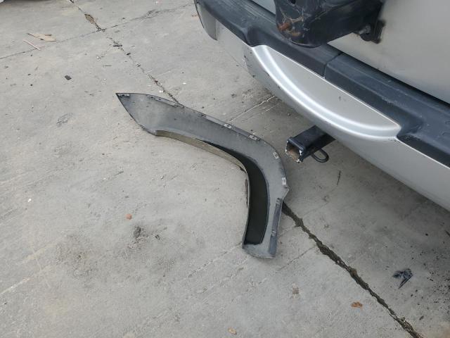 1J4GK38K15W689545 - 2005 JEEP LIBERTY RENEGADE 银色 照片 12