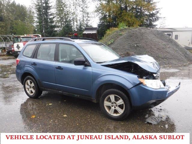 JF2SH6BC9AH911556 - 2010 SUBARU FORESTER XS BLUE photo 4