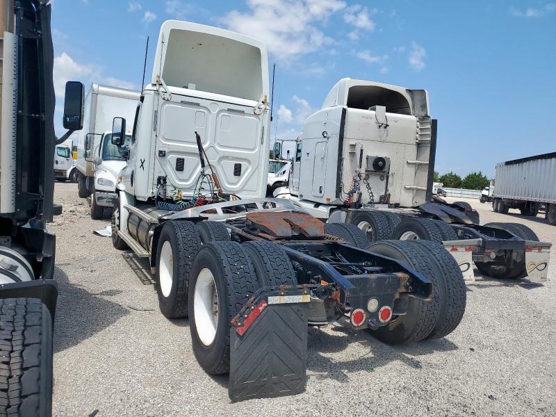 1FUJGBD92ELFY9199 - 2014 FREIGHTLINER CASCADIA WHITE photo 3