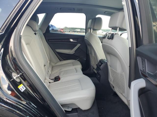 WA1BNAFY8J2215168 - 2018 AUDI Q5 PREMIUM PLUS BLACK photo 11