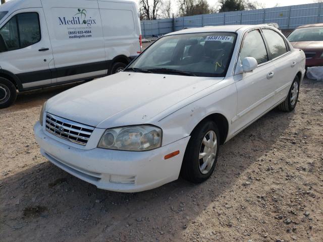 KNAGD126615036898 - 2001 KIA OPTIMA MAGENTIS WHITE photo 2