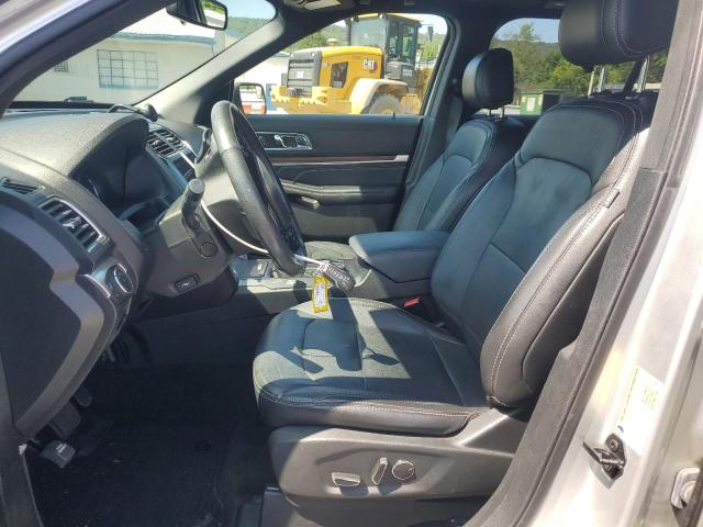 1FM5K8F8XHGD95265 - 2017 FORD EXPLORER LIMITED Srebrny zdjęcie 7