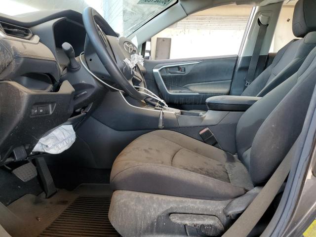 4T3LWRFV8PU105135 - 2023 TOYOTA RAV4 LE GRAY photo 7
