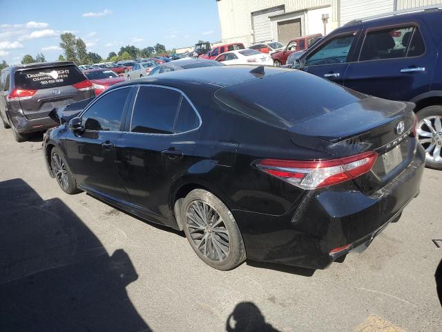4T1G11AK4LU912074 - 2020 TOYOTA CAMRY SE 黑色 照片 2
