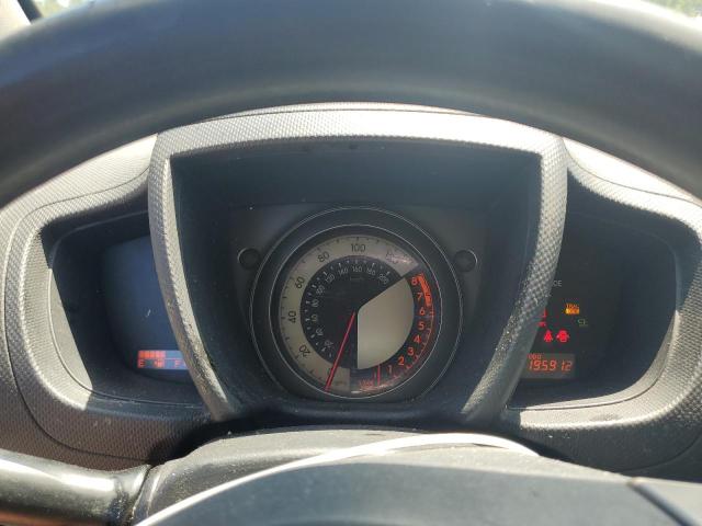 JTKKUPB43D1036473 - 2013 TOYOTA SCION XD SILVER photo 9