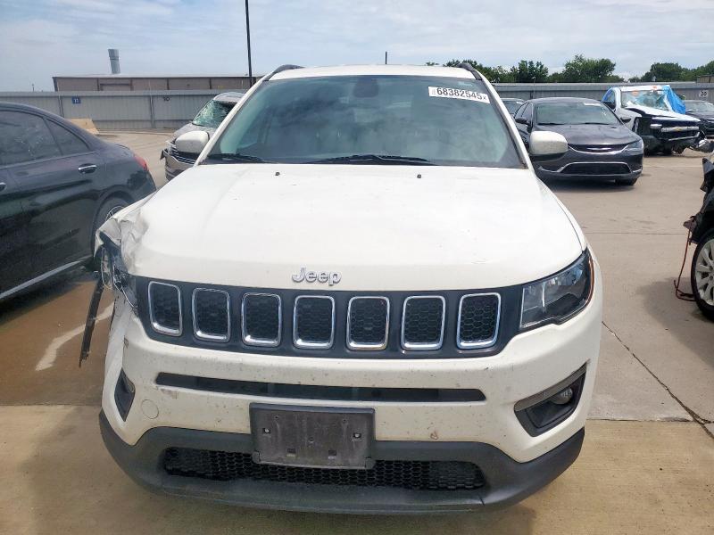 3C4NJCBB9JT489599 - 2018 JEEP COMPASS LATITUDE Ақ фото 5