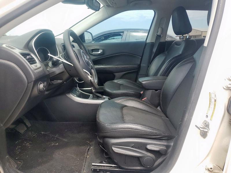 3C4NJCBB9JT489599 - 2018 JEEP COMPASS LATITUDE Ақ фото 7