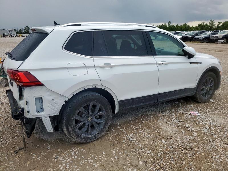 3VV3B7AX8RM040785 - 2024 VOLKSWAGEN TIGUAN SE 白色 照片 3