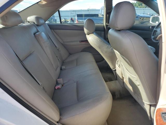 4T1BF32KX4U070381 - 2004 TOYOTA CAMRY LE WHITE photo 10