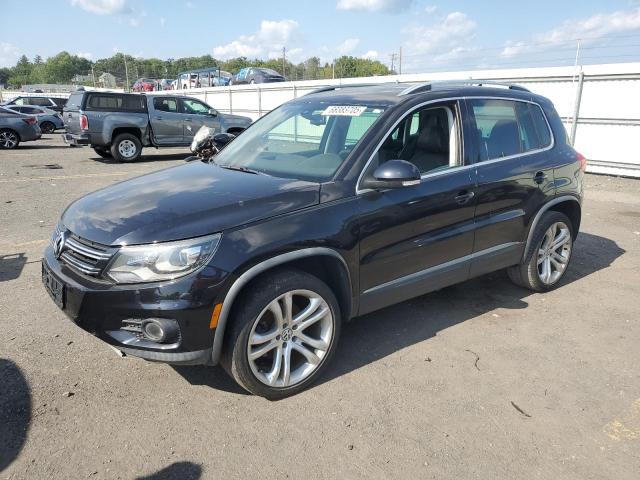 2013 VOLKSWAGEN TIGUAN S, 