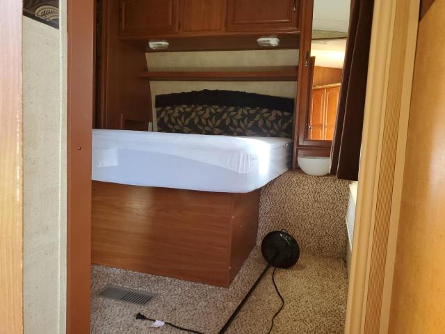 4YDT2982XCB450973 - 2012 KEYSTONE OUTBACK 白色 照片 5