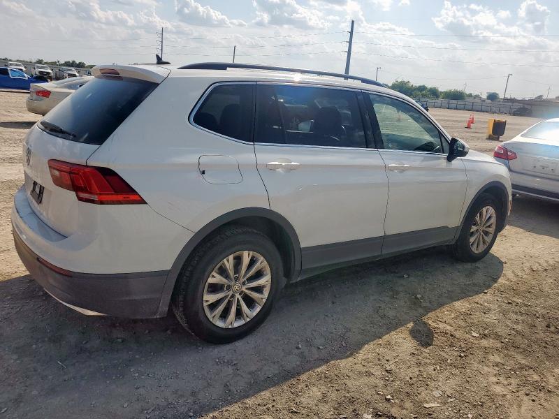 3VV3B7AX9KM082520 - 2019 VOLKSWAGEN TIGUAN SE Biały zdjęcie 3