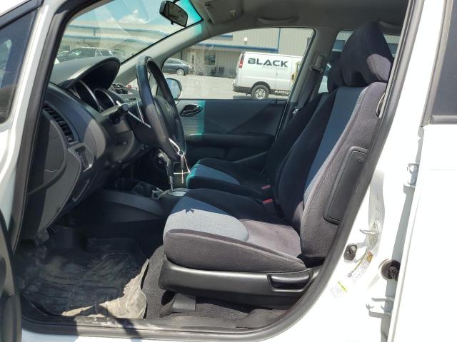 JHMGD38647S039295 - 2007 HONDA FIT S WHITE photo 7