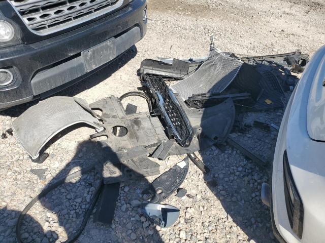 3KPF54AD9ME412712 - 2021 KIA FORTE EX WHITE photo 12