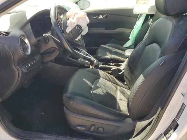 3KPF54AD9ME412712 - 2021 KIA FORTE EX WHITE photo 7