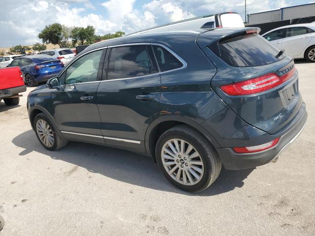 5LMCJ1D99KUL29289 - 2019 LINCOLN MKC Синий фото 2
