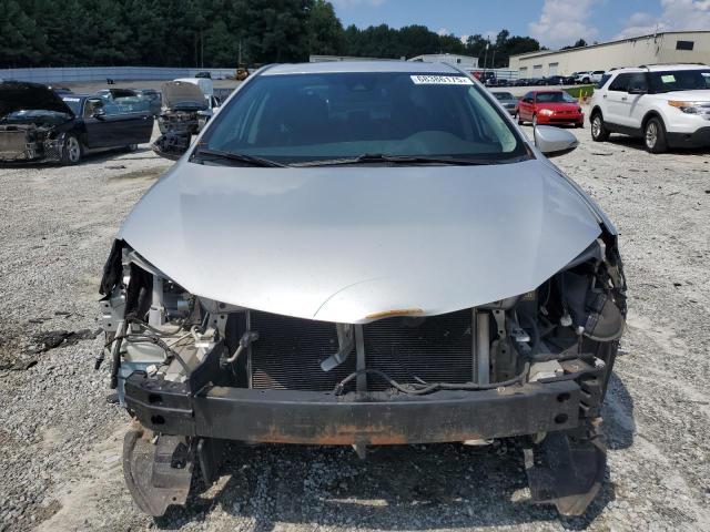 5YFBURHE9JP796689 - 2018 TOYOTA COROLLA L SILVER photo 5