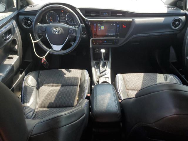 5YFBURHE9JP796689 - 2018 TOYOTA COROLLA L SILVER photo 8