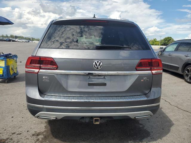 1V2NR2CA3JC562548 - 2018 VOLKSWAGEN ATLAS SEL PREMIUM رمادي صورة 6