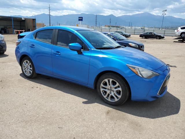 3MYDLBYV4JY324212 - 2018 TOYOTA YARIS IA BLUE photo 4