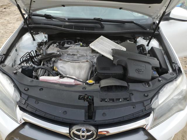 4T1BF1FK1FU084722 - 2015 TOYOTA CAMRY LE WHITE photo 11