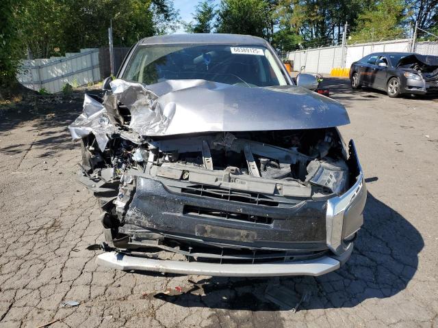 JA4AD3A30JJ004297 - 2018 MITSUBISHI OUTLANDER SE Boz foto 5