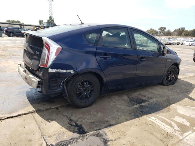 JTDKN3DU6F1932716 - 2015 TOYOTA PRIUS BLUE photo 3