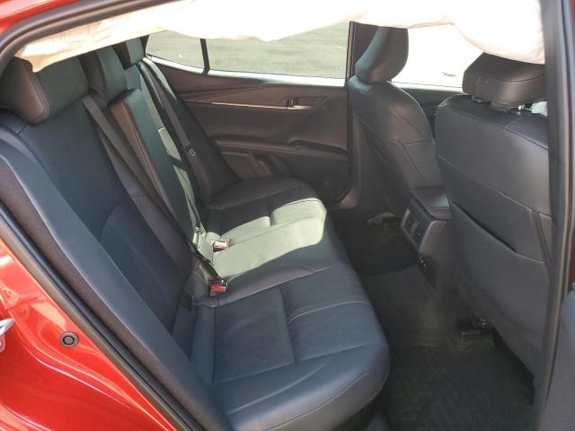 4T1DAACKXSU015386 - 2025 TOYOTA CAMRY XSE წითელი ფოტო 10