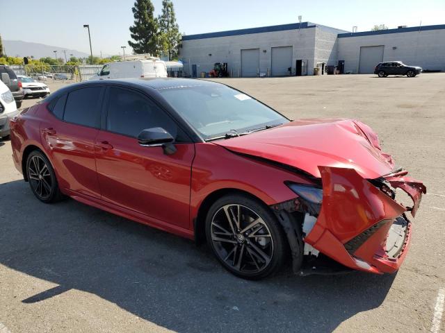 4T1DAACKXSU015386 - 2025 TOYOTA CAMRY XSE წითელი ფოტო 4